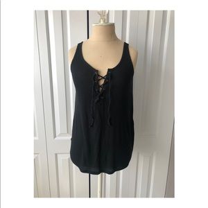 ABERCROMBIE & FITCH SIZE SMALL PRE OWNED BLACK TOP